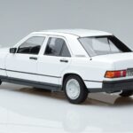 Mercedes 190 E W201 Blanc Norev 1:18 183820 Métal - image 6 of 7
