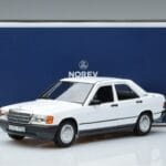 Mercedes 190 E W201 Blanc Norev 1:18 183820 Métal - image 7 of 7