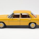 Mercedes 200/8 W115 Sahara Jaune Norev 1:18 183771 - image 4 of 8