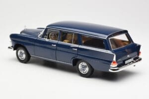 Mercedes 200 Universal W115 Bleu Norev 1:18 183599 Métal — image 7 sur 8