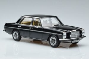 Mercedes 200 W115 Édition Limitée Norev 1:18 183775 Métal — image 6 sur 8