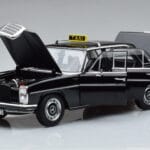 Mercedes 200 W115 Taxi Norev 1:18 183776 Métal - image 2 of 7