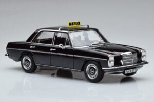 Mercedes 200 W115 Taxi Norev 1:18 183776 Métal — image 5 sur 7