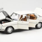 Mercedes 200 W115 Blanc Norev 1:18 183770 - image 2 of 8