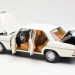 Mercedes 200 W115 Blanc Norev 1:18 183770 - image 5 of 8