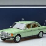 Mercedes 200 W123 Vert Norev 1:18 183796 Métal - image 7 of 7