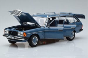Mercedes 200T S123 Bleu Norev 1:18 183737 Métal — image 2 sur 7