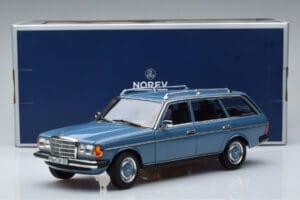 Mercedes 200T S123 Bleu Norev 1:18 183737 Métal — image 7 sur 7