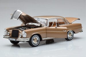 Mercedes 250 SE Coupe W111 Or Métallisé Norev 1:18 183759 Métal — image 2 sur 7