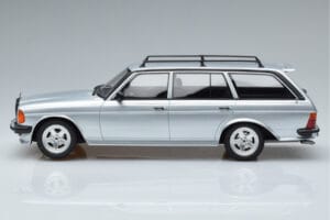 Mercedes 280 TE AMG S123 Argent Otto 1:18 OT246 Résine — image 3 sur 6