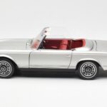 Mercedes 280 SL W113 Pagode Argent Schuco 1:18 450035000 - image 4 of 8