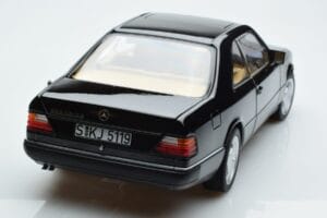 Mercedes 300 CE-24 C124 Coupe AMG Wheels Édition Limitée Norev 1:18 183881 Métal — image 10 sur 11