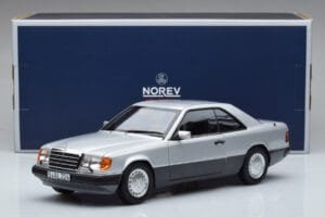 Mercedes 300 CE-24 C124 Coupe Argent Norev 1:18 183880 Métal — image 7 sur 7