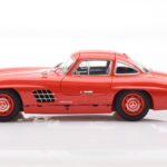 Mercedes 300 SL W198 Gullwing Rouge Minichamps 1:18 - image 4 of 8