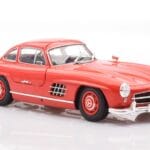 Mercedes 300 SL W198 Gullwing Rouge Minichamps 1:18 - image 6 of 8