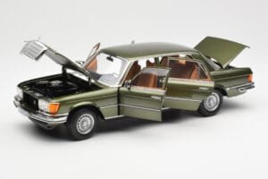 Mercedes 450SEL 6.9 W116 Vert Métallisé Norev 1:18 183455 Métal — image 2 sur 8