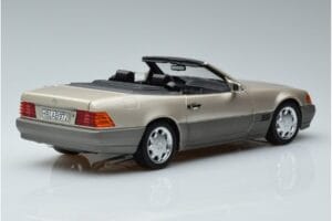 Mercedes 500 SL R129 Smoke Argent Norev 1:18 183719 Métal — image 3 sur 7