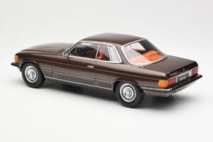 Mercedes 500 SLC C107 Marron KK-Scale 1:18 180851 Métal — image 5 sur 6