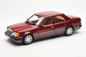 Mercedes 500E W124 Rouge Metallic Édition Concessionnaire Norev 1:18 B66040699
