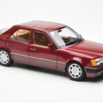 Mercedes 500E W124 Rouge Metallic Édition Concessionnaire Norev 1:18 B66040699 - image 6 of 8