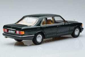 Mercedes 560 SEL W126 Vert Foncé Métallisé Norev 1:18 B66040682 Métal — image 3 sur 7
