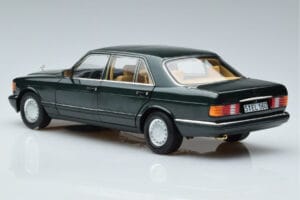 Mercedes 560 SEL W126 Vert Foncé Métallisé Norev 1:18 B66040682 Métal — image 6 sur 7