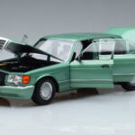 Mercedes 560 SEL W126 Vert Clair Norev 1:18 - image 2 of 7