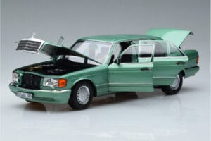 Mercedes 560 SEL W126 Vert Clair Norev 1:18 183469 Métal — image 2 sur 7