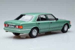 Mercedes 560 SEL W126 Vert Clair Norev 1:18 183469 Métal — image 3 sur 7