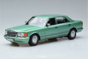 Mercedes 560 SEL W126 Vert Clair Norev 1:18