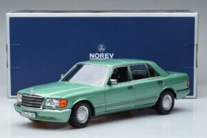 Mercedes 560 SEL W126 Vert Clair Norev 1:18 183469 Métal — image 7 sur 7