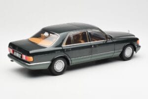 Mercedes 560 SEL W126 Night Vert Métallique Dealer Edition Norev 1:18 B66040626 Métal — image 3 sur 8