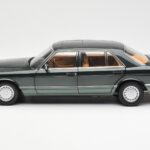 Mercedes 560 SEL W126 Night Vert Métallique Dealer Edition Norev 1:18 - image 4 of 8
