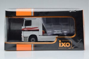 Mercedes Actros MP1 Blanc IXO 1:43 TR064 Métal — image 6 sur 6