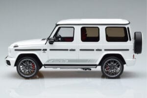 Mercedes AMG G63 Edition 55 W463 Blanc GT Spirit 1:18 GT890 Résine — image 3 sur 6