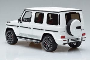 Mercedes AMG G63 Edition 55 W463 Blanc GT Spirit 1:18 GT890 Résine — image 5 sur 6