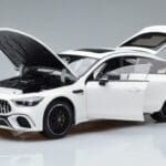 Mercedes AMG GT 63 S X290 Blanc Norev 1:18 183445 Métal - image 2 of 7