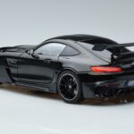 Mercedes AMG GT C190 Black Series Noir Norev 1:18 183900 Métal - image 6 of 7