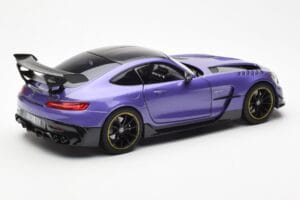 Mercedes AMG GT Black Series Violet Asia Exclusive Norev 1:18 183907 Métal — image 3 sur 8