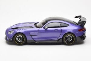 Mercedes AMG GT Black Series Violet Asia Exclusive Norev 1:18 183907 Métal — image 4 sur 8