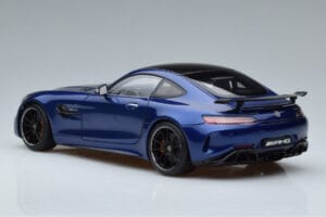 Mercedes AMG GT R C190 Bleu Brillant AUTOart 1:18 76334 Métal — image 6 sur 7