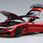 Mercedes AMG GT R C190 Rouge Cardinal AUTOart 1:18 76331 Métal - image 2 of 7
