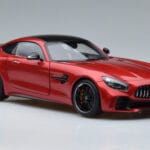 Mercedes AMG GT R C190 Rouge Cardinal AUTOart 1:18 76331 Métal - image 5 of 7