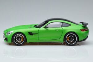 Mercedes AMG GT-R C190 Green Hell Magno Norev 1:18 B66960416 Métal — image 4 sur 7