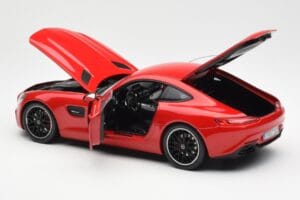 Mercedes AMG GT C190 Rouge Norev 1:18 183496 Métal — image 5 sur 8