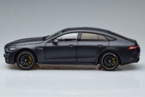 Mercedes AMG GT63 S X290 Dealer Edition Norev 1:18 B66960460 Métal — image 4 sur 7