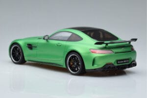 Mercedes AMG GT R Vert GT Spirit 1:18 GT179 Résine — image 5 sur 6