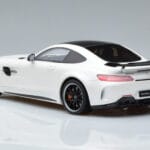 Mercedes AMG GT R Blanc GT Spirit 1:18 KJ021 Résine - image 5 of 6