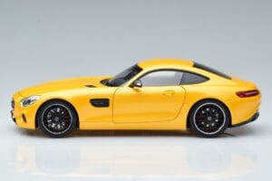 Mercedes AMG GT S C190 Solarbeam Norev 1:18 B66960341 Métal — image 4 sur 7