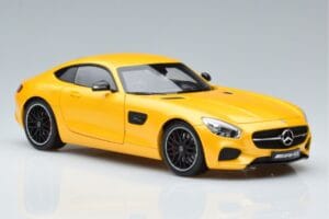 Mercedes AMG GT S C190 Solarbeam Norev 1:18 B66960341 Métal — image 6 sur 7